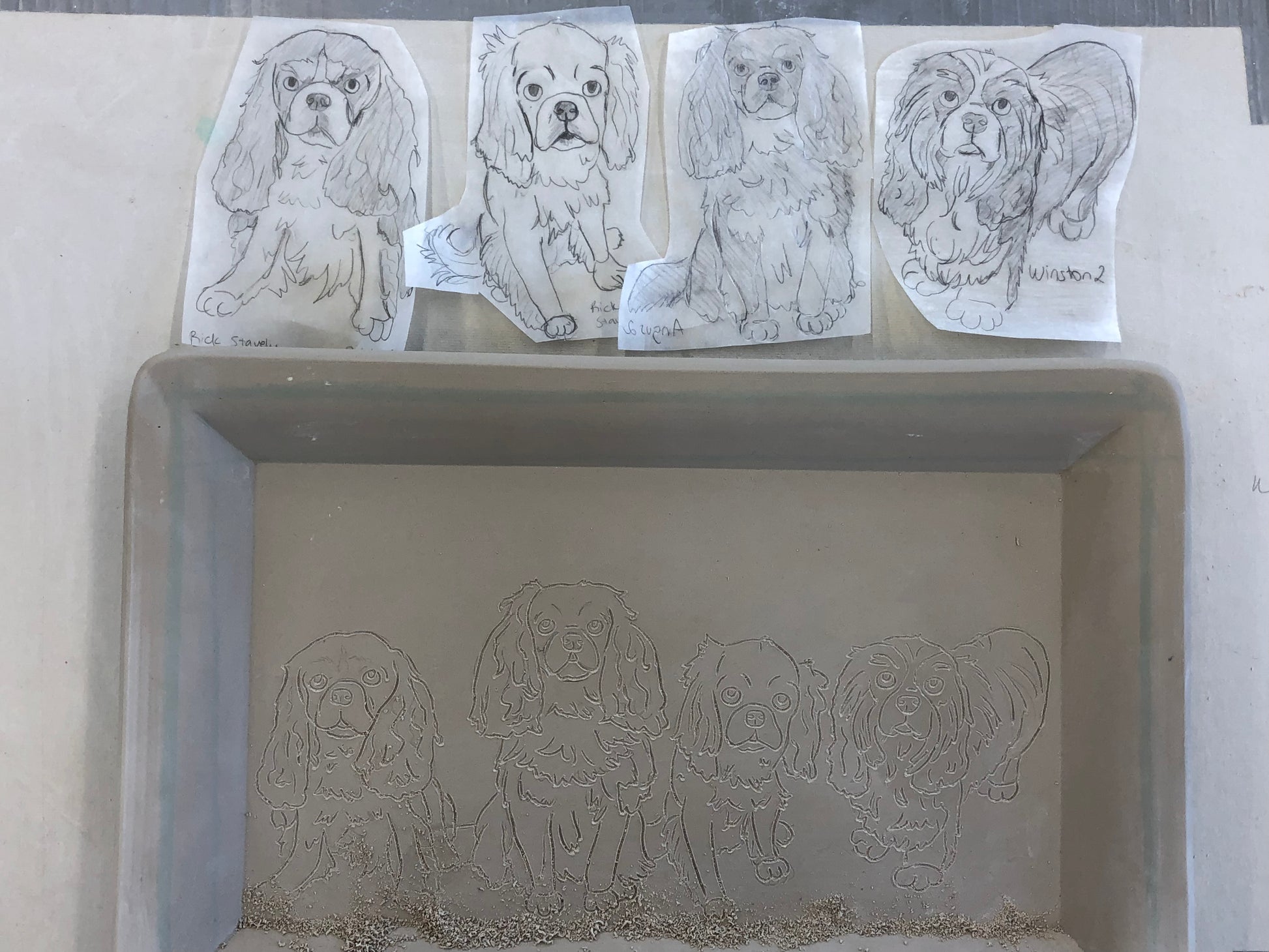 Handmade tra with 4 dogs